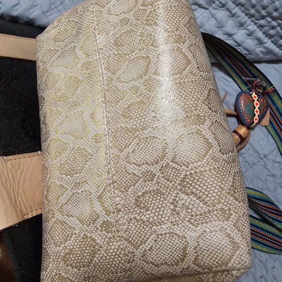 Consuela Leah Essential Tote - Picture 4 of 14